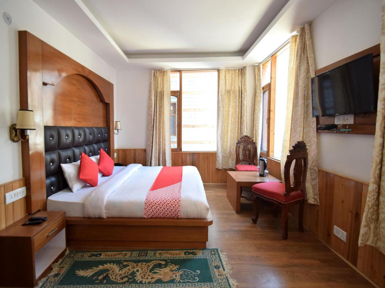 Oyo 10255 Hotel Red Apple Manāli Exterior foto